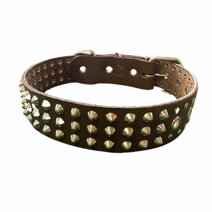 Dog collar with spikes - brown/leather - collar de perro - café/piel - LARGE