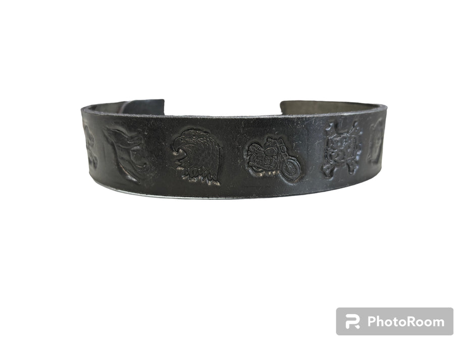 Dog collar with Logos - black/leather - collar de perro - negro/piel - MEDIUM