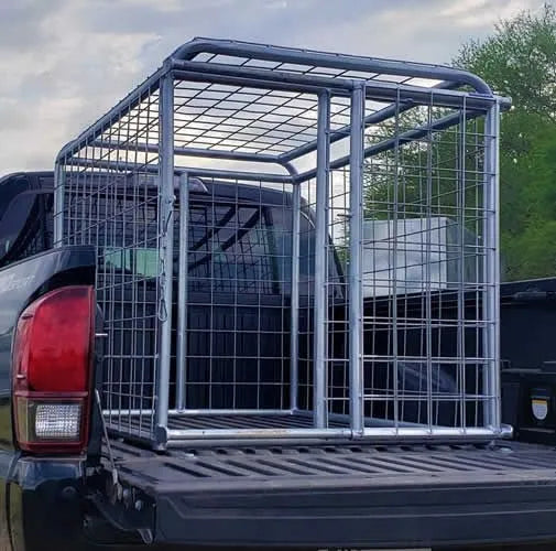 PICKUP TRUCK ANIMAL CARRIERS 47”X55”