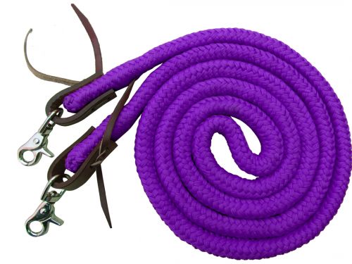 19504 - 8ft braided soft cotton barrel reins with scissor snap ends.