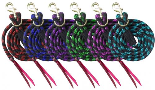 Showman ®  8' nylon pro braid lead rope with removable brass snap.