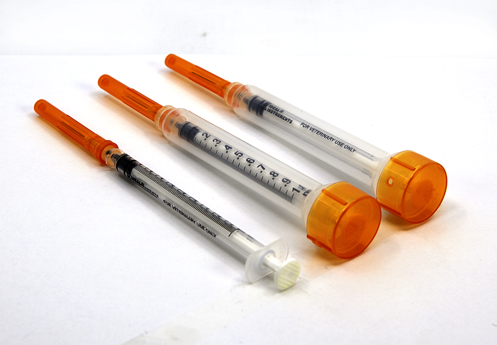 1CC Syringe with needle