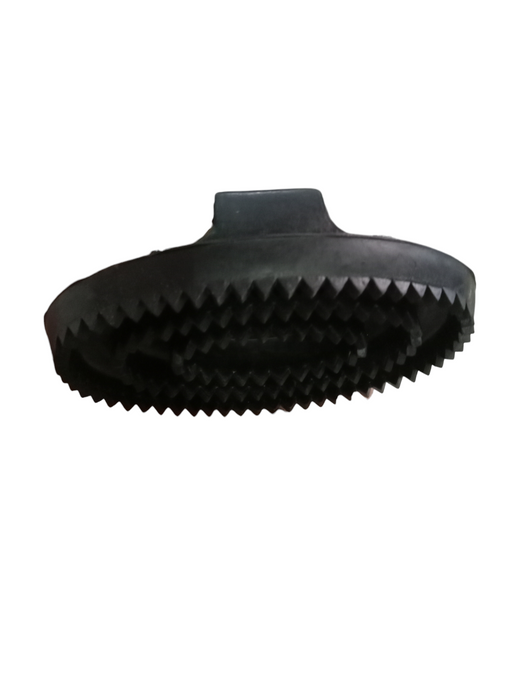 LARGE BLACK RUBBER CURRY COMB