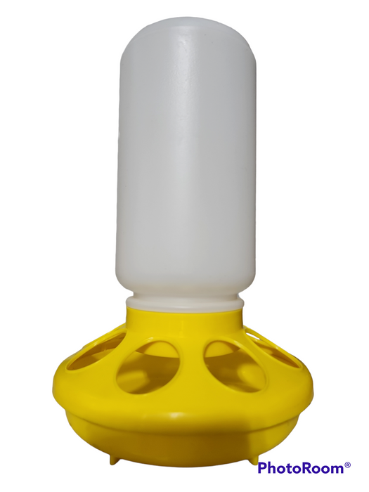 POULTRY FEEDER COMPLETE  1 QT. -  YELLOW