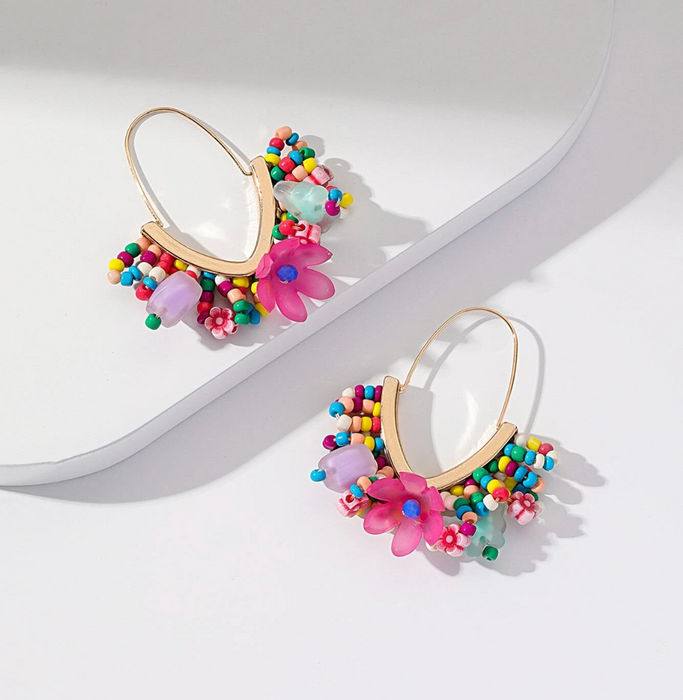 Random Color Bead Tassel & Flower Decor Earrings